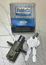 Nos Ford C5my-6206081-a Glove Box Lock W Keys