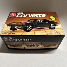 Amtertl 1963 Corvette 6520 125 Scale Model Kit